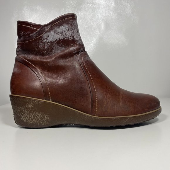 Ecco Women Boots Ankle High Wedge Zip Up Leather Brown Sz 7 - Picture 6 of 16